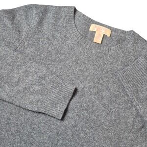 Malika Cashmere Women's Size S Quiet Luxury 100% Cashmere Sweater Charcoal Gray